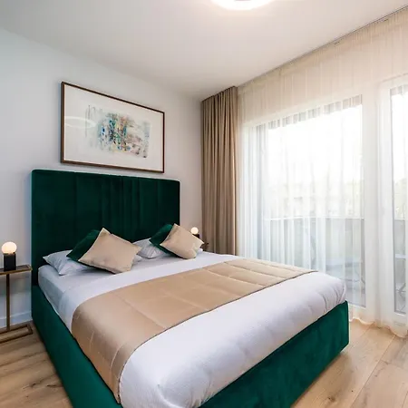 Greenroom Kunigiskes Palanga